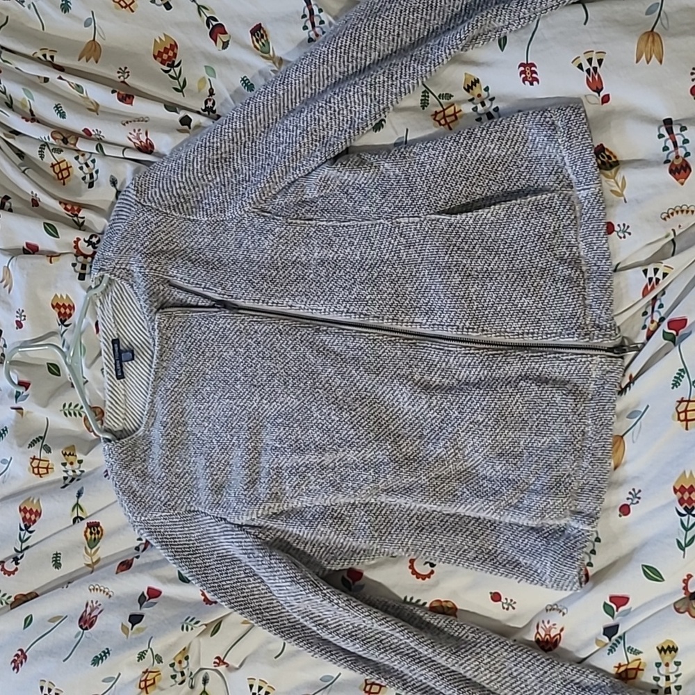 LAST CHANCE! DONATING SOON! Eileen Fisher woven cotton zip moto jacket L